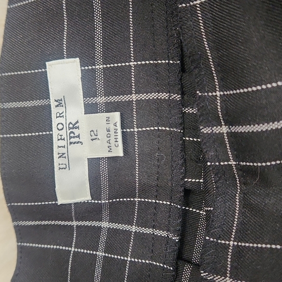 Vintage JPR Black Plaid Pleated Uniform Midi Skirt - Picture 3 of 4